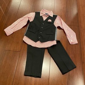 Nautica 3 piece outfit